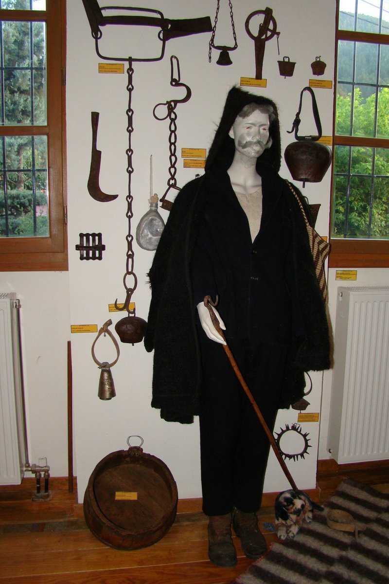 Από κολαστήριο, σχολείο και μετά μουσείο -Η ιστορία του Λαογραφικού Μουσείου Κερασόβου [εικόνες] | iefimerida.gr 3