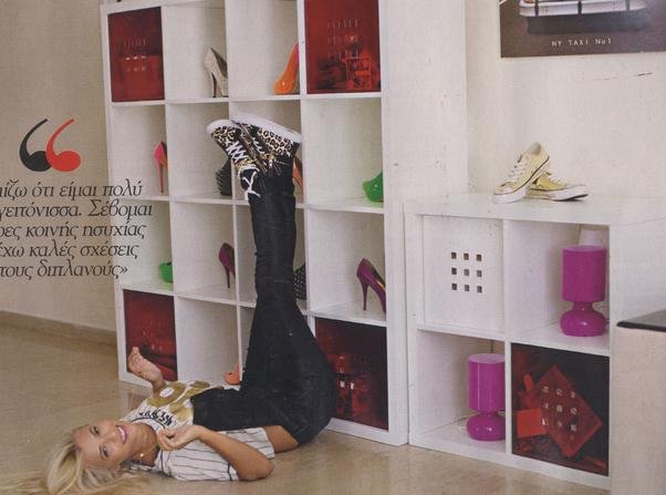 Πόσα παπούτσια έχει η Λάουρα Νάργες; -Δείτε το όμορφο ρετιρέ της [εικόνες] | iefimerida.gr 1