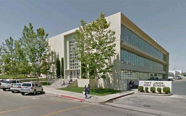 Σοκ: 16χρονος άνοιξε πυρ με καραμπίνα σε Λύκειο της Καλιφόρνια [εικόνες] | iefimerida.gr 4