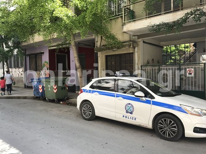 Λάρισα: Αστυνομική επιχείρηση για την εκκένωση κατάληψης αντιεξουσιαστών [εικόνες] | iefimerida.gr 0