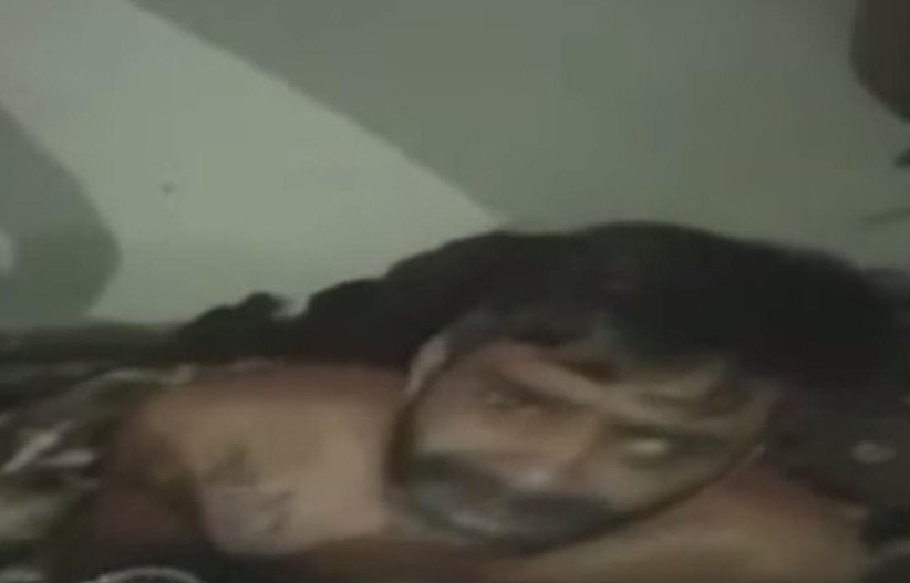 Βίντεο-σοκ: Λαθροδιακινητές βασανίζουν μετανάστες για να αποσπάσουν χρήματα [σκληρές εικόνες] | iefimerida.gr 0