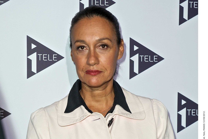 Τι ζήτησε δημοσιογράφος στον Εμανουέλ Μακρόν και την έδιωξε [εικόνες] | iefimerida.gr 2