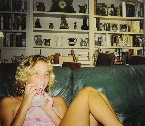 Η Τζένιφερ Λόρενς αλλιώτικη: Πριν από το Οσκαρ, τη χλιδή και το σκάνδαλο με τις γυμνές φωτογραφίες [εικόνες] | iefimerida.gr 1