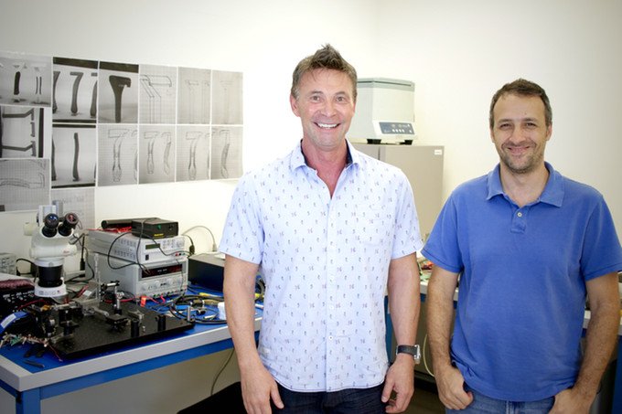 Η επαναστατική ανακάλυψη: Ξεχάστε τις λεπίδες, έρχεται το ξυραφάκι με... λέιζερ [εικόνες&βίντεο] | iefimerida.gr 2