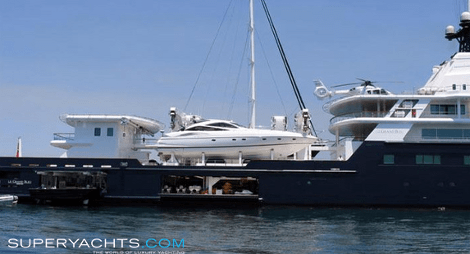 Τα έχασαν στους Παξούς στη θέα του Grand Blue -Το χλιδάτο γιοτ που μοιάζει με... κρουαζιερόπλοιο [εικόνες] | iefimerida.gr 15