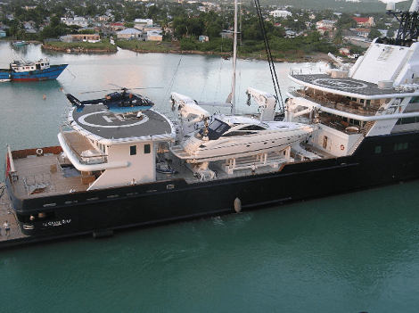 Τα έχασαν στους Παξούς στη θέα του Grand Blue -Το χλιδάτο γιοτ που μοιάζει με... κρουαζιερόπλοιο [εικόνες] | iefimerida.gr 3