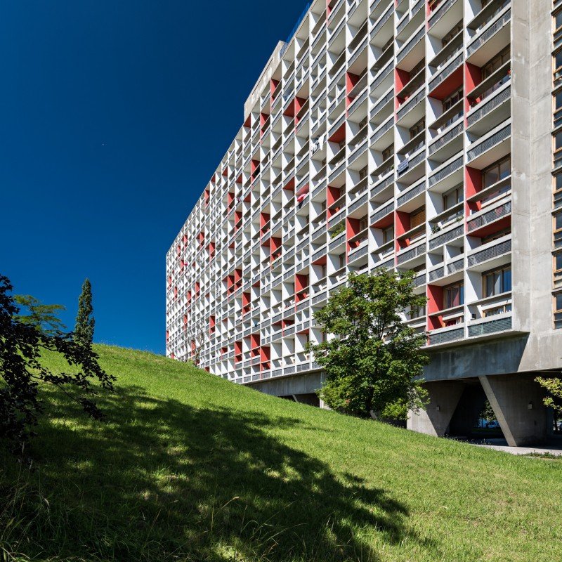 Σε δημοπρασία απλίκες του Λε Κορμπυζιέ -Εξαλλοι πολίτες ζητούν παρέμβαση Υπουργείου [εικόνες] | iefimerida.gr 1