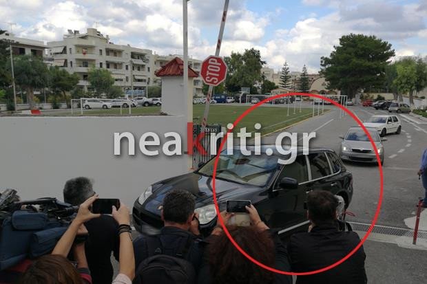 Η πρώτη φωτογραφία του Μιχάλη Λεμπιδάκη μετά την απελευθέρωσή του [εικόνες] | iefimerida.gr 2