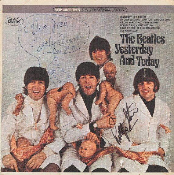 Αστρονομική τιμή για άλμπουμ των Beatles με χειρόγραφη αφιέρωση του Τζον Λένον [εικόνα]   | iefimerida.gr 1