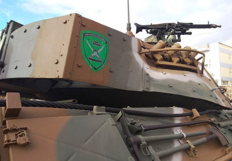 Ενα τεθωρακισμένο Leopard για τους κατοίκους και τους επισκέπτες των Ιωαννίνων [εικόνες]  | iefimerida.gr 6