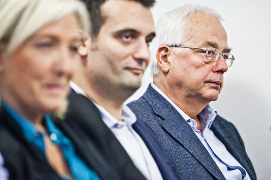 Απίστευτο: Ο σύμβουλος της Μαρίν Λεπέν είναι σταλινικός, πρώην στέλεχος του κομμουνιστικού κόμματος [εικόνες] | iefimerida.gr 0