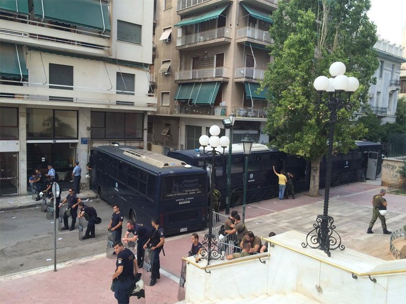 Απόψε τα εγκαίνια των γραφείων της Λ.ΕΠ.ΕΝ στον Άγιο Παντελεήμονα -Δρακόντεια μέτρα ασφάλειας | iefimerida.gr 1