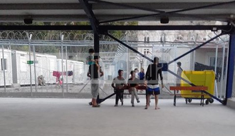 Κραυγή απόγνωσης: Φύγαμε από τη Συρία για ένα καλύτερο αύριο και βρεθήκαμε φυλακισμένοι στη Λέρο [εικόνες] | iefimerida.gr 1