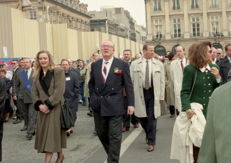 Η έκθεση της CIA για τον Λεπέν: «Ενας παμπόνηρος ηγέτης» [εικόνες] | iefimerida.gr 1