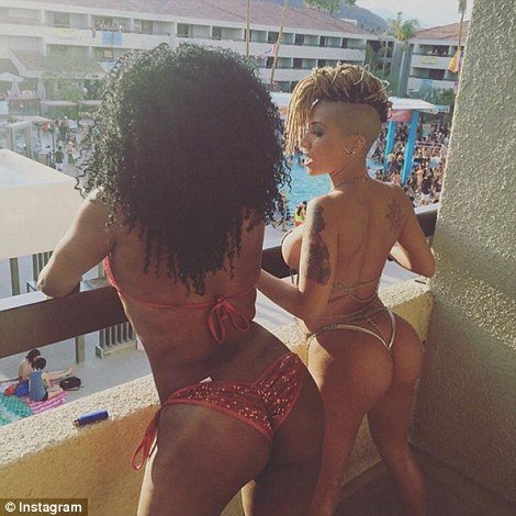 20.000 ομοφυλόφιλες στην έρημο για 5ήμερο πάρτι ακολασίας -Τι συμβαίνει εκεί [εικόνες & βίντεο] | iefimerida.gr 5