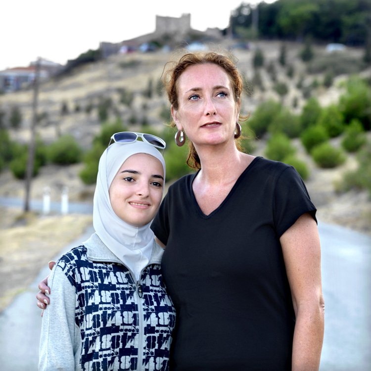 Οταν ένας πρόσφυγας συζητά με έναν τουρίστα -Απρόσμενες συναντήσεις στη Λέσβο [εικόνες & βίντεο] | iefimerida.gr 10