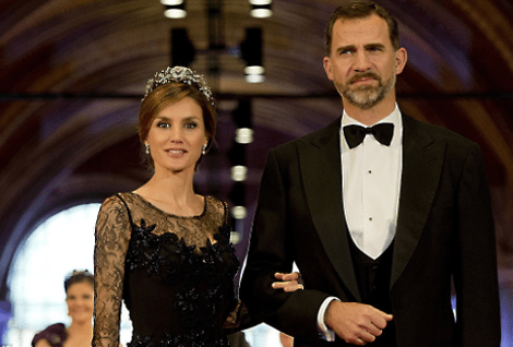 Τα «άπλυτα» της βασίλισσας, πλέον, Λετίθια, στη φόρα -Η άγρια νιότη, τα ξενύχτια, τα μπαρ και η άλωση του παλατιού [εικόνες] | iefimerida.gr 3