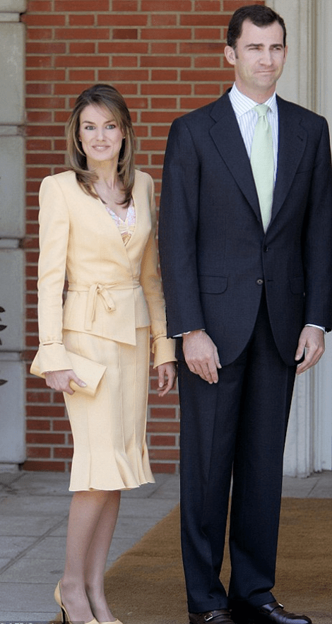 Τα «άπλυτα» της βασίλισσας, πλέον, Λετίθια, στη φόρα -Η άγρια νιότη, τα ξενύχτια, τα μπαρ και η άλωση του παλατιού [εικόνες] | iefimerida.gr 4