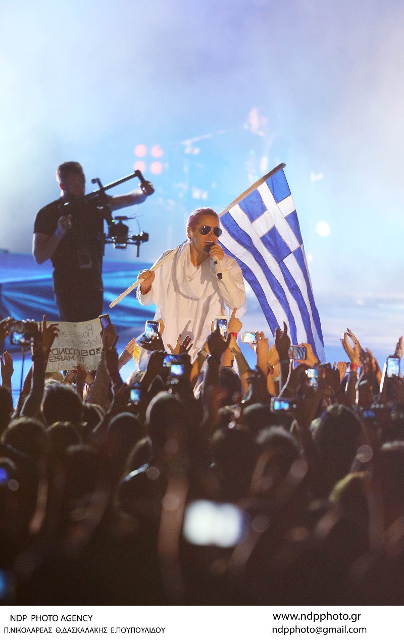 Ο Τζάρεντ Λέτο αποθεώνει την Ελλάδα και το κοινό τρελαίνεται στη Μαλακάσα! [εικόνες] | iefimerida.gr 2