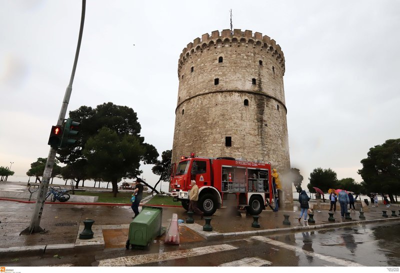 Η Θεσσαλονίκη «βούλιαξε» από τη θεομηνία-Μετρά πληγές, 24 ώρες χωρίς νερό | iefimerida.gr 12