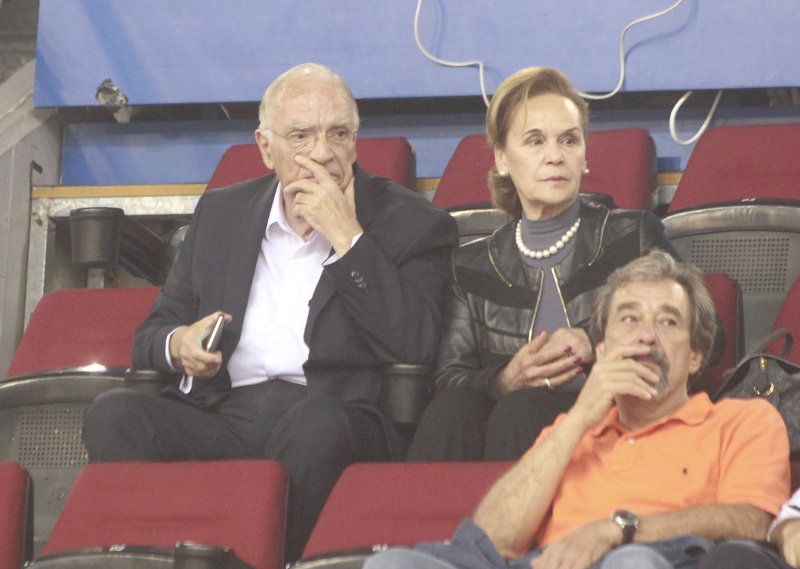 Στο ΣΕΦ ο Βασίλης Λεβέντης για το ματς του Ολυμπιακού με την Εφές | iefimerida.gr 0