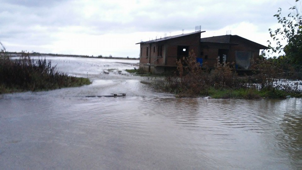 Σε κατάσταση έκτακτης ανάγκης Αχαΐα και Ηλεία -Πλημμύρες από τις σφοδρές καταιγίδες [εικόνες] | iefimerida.gr 5