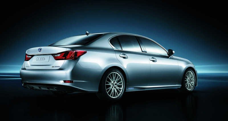 Lexus GS300h: Όχι μόνο ένα, αλλά γκάμα υβριδικών πλέον | iefimerida.gr 1