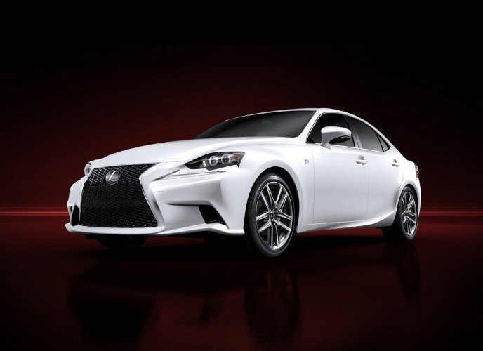 Η νέα εντυπωσιακή Lexus IS φωτογραφίζεται για τα μάτια σας μόνο [εικόνες] | iefimerida.gr 3