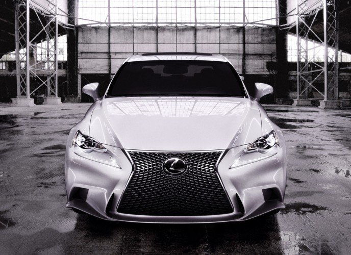 Η νέα εντυπωσιακή Lexus IS φωτογραφίζεται για τα μάτια σας μόνο [εικόνες] | iefimerida.gr 4