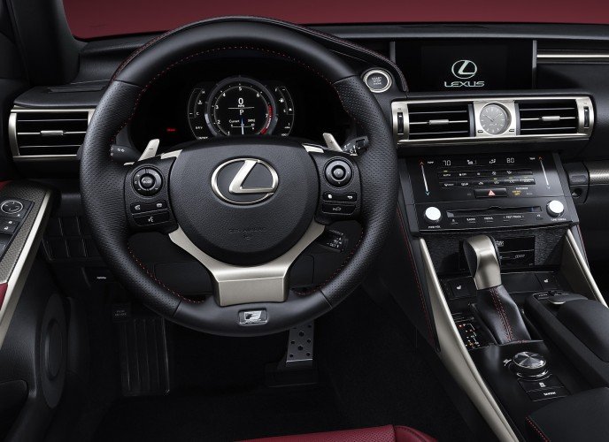 Η νέα εντυπωσιακή Lexus IS φωτογραφίζεται για τα μάτια σας μόνο [εικόνες] | iefimerida.gr 6