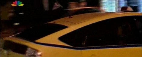 Καρέ-καρέ η αποχώρηση Λιάπη από την Ευελπίδων -Ηρεμος και χαμογελαστός άπλωσε το χέρι του και σταμάτησε το πρώτο ταξί [εικόνες] | iefimerida.gr 13