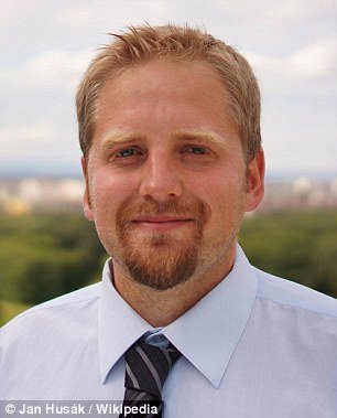 Λίμπερλαντ, η νέα χώρα στην Ευρώπη; Το κομμάτι γης που δεν ανήκει σε κανένα κράτος [εικόνες] | iefimerida.gr 0