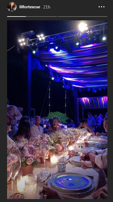 Οι πρώτες φωτογραφίες από τη βάπτιση της κόρης της Μαριάννας Γουλανδρή και του Φίλιππου Λαιμού [εικόνες] | iefimerida.gr 0