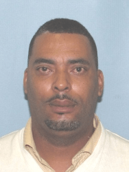 Δεν του άρεσε η φωτό που τον καταζητούσαν και έστειλε άλλη στην αστυνομία [εικόνες] | iefimerida.gr 1