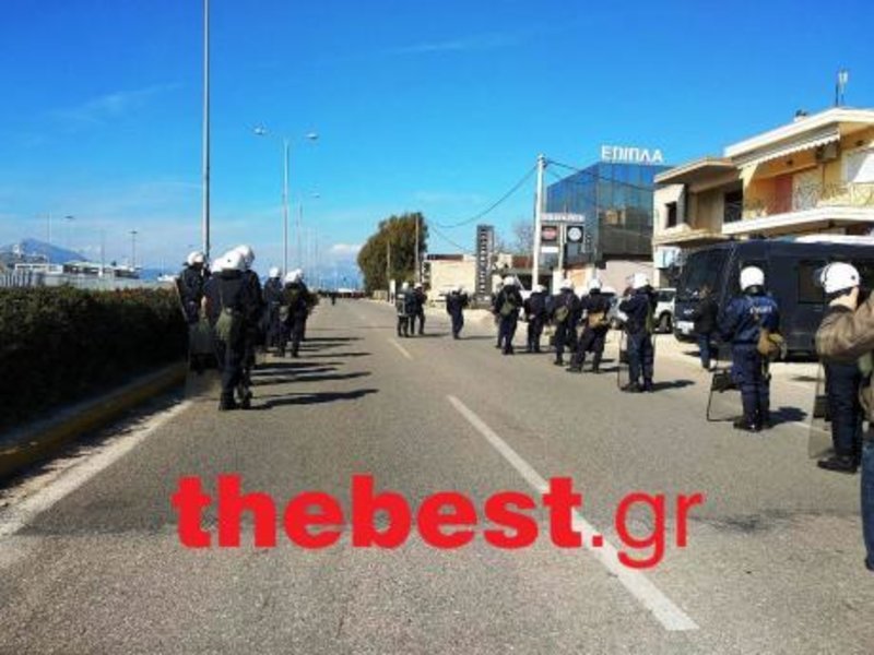 Πάτρα: Κινητοποίηση κατοίκων για το μεταναστευτικό [εικόνες & βίντεο] | iefimerida.gr 2