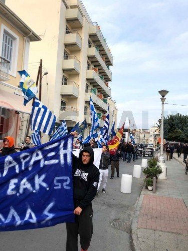 Και οι Ελληνες του εξωτερικού βγήκαν στους δρόμους για τη Μακεδονία! [εικόνες] | iefimerida.gr 2