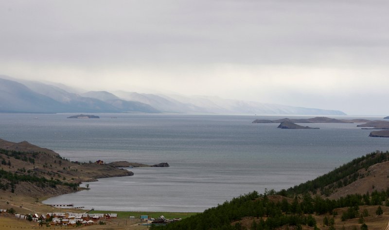 SOS εκπέμπει η λίμνη Βαϊκάλη: Κινδυνεύει να μετατραπεί σε βάλτο [εικόνες] | iefimerida.gr 1
