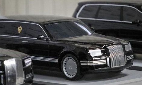 Αυτή είναι η επιβλητική λιμουζίνα-τανκ που έχει παραγγείλει ο Βλαντιμίρ Πούτιν [εικόνες] | iefimerida.gr 0