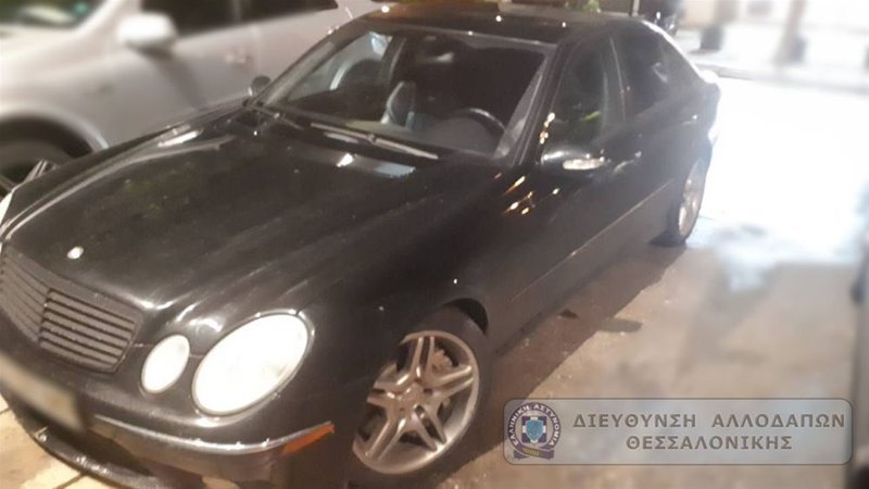 Συνελήφθησαν στην Πυλαία πέντε μέλη εγκληματικής οργάνωσης που ενέχονται σε παράνομη διακίνηση αλλοδαπών