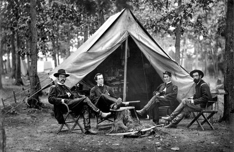 Οταν οι πράκτορες ανοίγουν το στόμα τους -Κρυφές ιστορίες για μυστικές υπηρεσίες, FBI και σκάνδαλα προέδρων [εικόνες] | iefimerida.gr 0