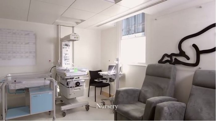 Ετσι είναι η σουίτα που γεννάει η Κέιτ Μίντλετον -Σαν πολυτελές δωμάτιο ξενοδοχείου με γκουρμεδιές και σαμπάνια [εικόνες] | iefimerida.gr 2