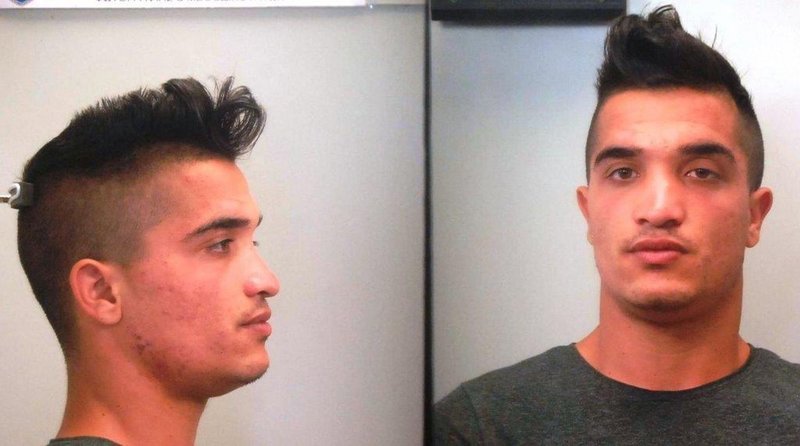 Αυτοί είναι οι ληστές των ηλικιωμένων -Εισέβαλλαν στα σπίτια, τους χτυπούσαν και τους λήστευαν [εικόνες]  | iefimerida.gr 1