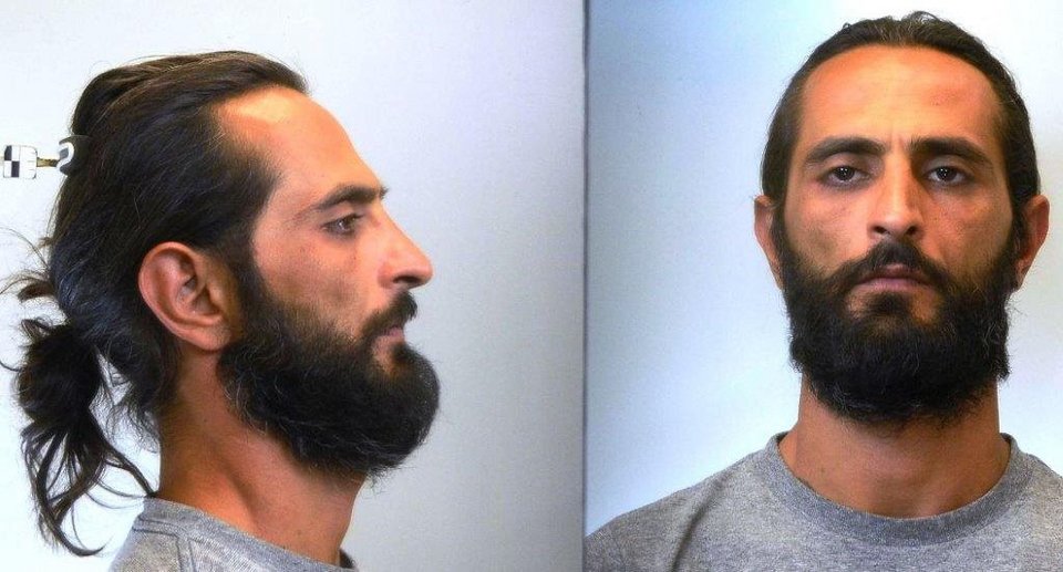 Αυτοί είναι οι ληστές των παραλιών στα νότια προάστια [εικόνες] | iefimerida.gr 0