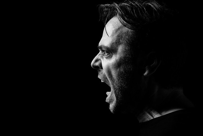 Θέατρα κάτω από τις ράγες, της Αγίου Κωνσταντίνου [εικόνες] | iefimerida.gr 2