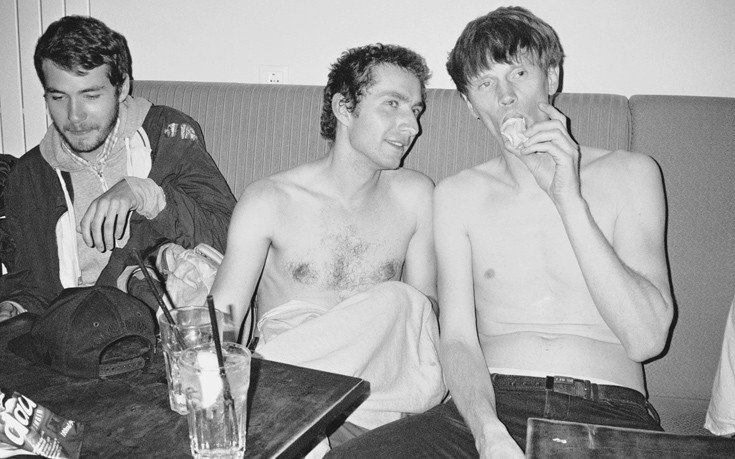 Oι άγριες χειμωνιάτικες νύχτες στα κλαμπ της Λιθουανίας [εικόνες]  | iefimerida.gr 3