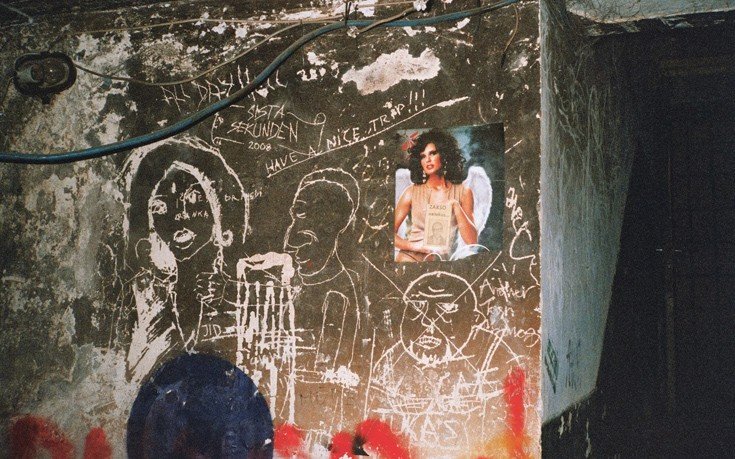 Oι άγριες χειμωνιάτικες νύχτες στα κλαμπ της Λιθουανίας [εικόνες]  | iefimerida.gr 4