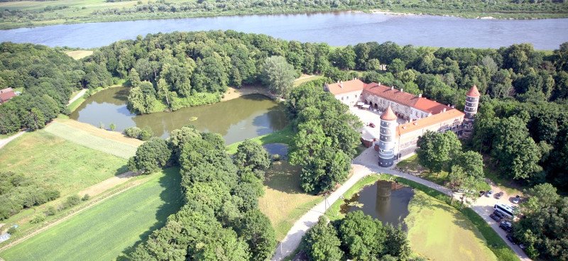 10 από τα πιο όμορφα ξενοδοχεία-κάστρα στην Ευρώπη [εικόνες] | iefimerida.gr 2