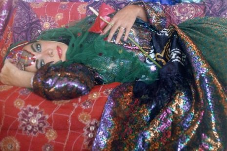 Ομορφιά και δέος που κόβουν την ανάσα: Η Ελίζαμπεθ Τέιλορ, συγκλονιστική, όταν επισκέφθηκε το Ιράν [εικόνες] | iefimerida.gr 4