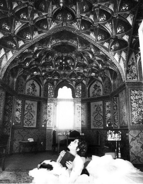 Ομορφιά και δέος που κόβουν την ανάσα: Η Ελίζαμπεθ Τέιλορ, συγκλονιστική, όταν επισκέφθηκε το Ιράν [εικόνες] | iefimerida.gr 3