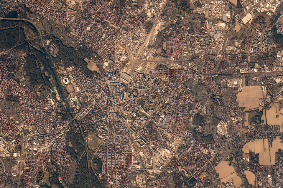 Αστροναύτης φωτογραφίζει τη Γη από το Διάστημα -Συναρπάζει η Σαντορίνη [εικόνες]  | iefimerida.gr 5